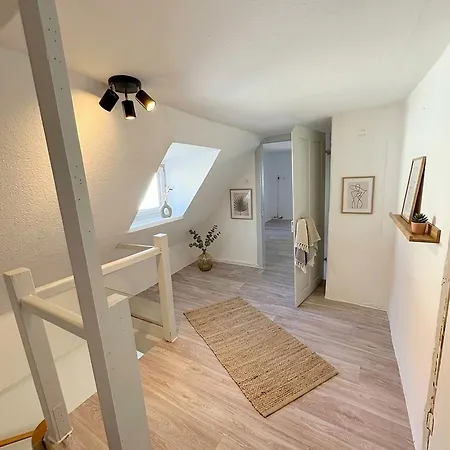 Wohnhaus Mit Besonderer Ausstrahlung *