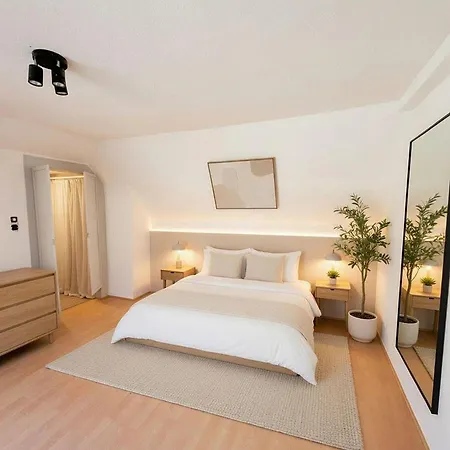 Wohnhaus Mit Besonderer Ausstrahlung